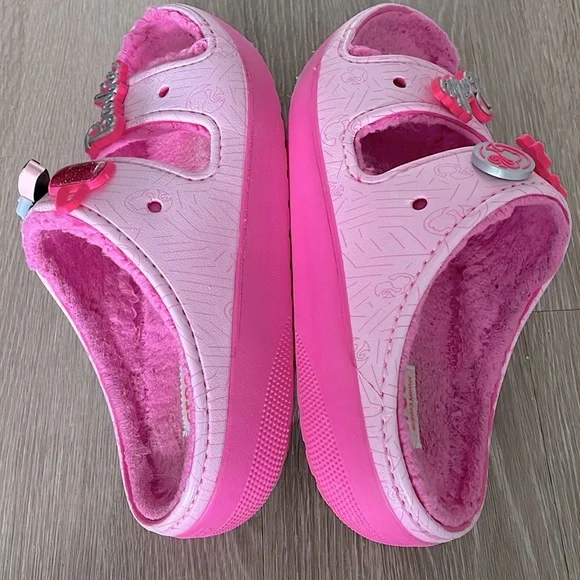 Limited Edition 2024 Mattel Barbie Crocs Cozy Sandal Pink Women’s Size 10 - Picture 6 of 6